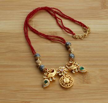 Maroon agate necklaces 1