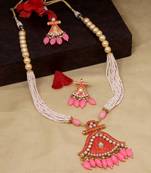 Pink necklace-sets
