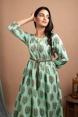 KAAJH Green Printed Cotton Anarkali Kurta 5