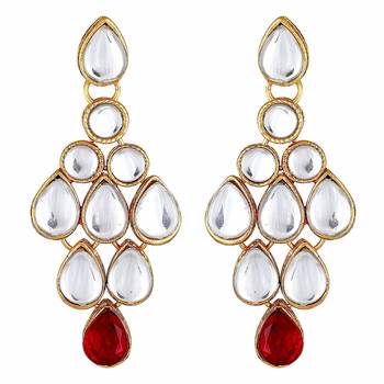Traditional Stone Studded Bridal Choker Necklace Set Earrings & Maang Tikka For Women  4