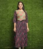 Women Blue Kurti With Green Jacket 