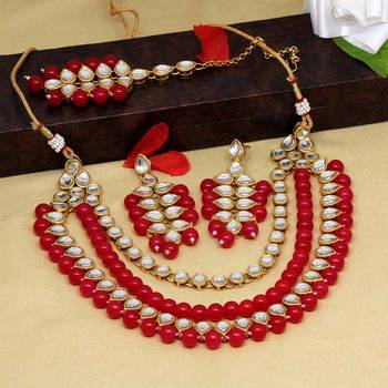Red necklace-sets 1