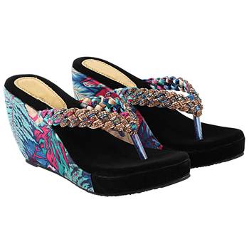Do Bhai Women Solid Wedges 1