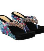 Do Bhai Women Solid Wedges