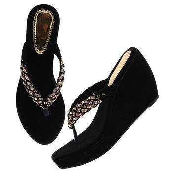Do Bhai Women Solid Wedges 2