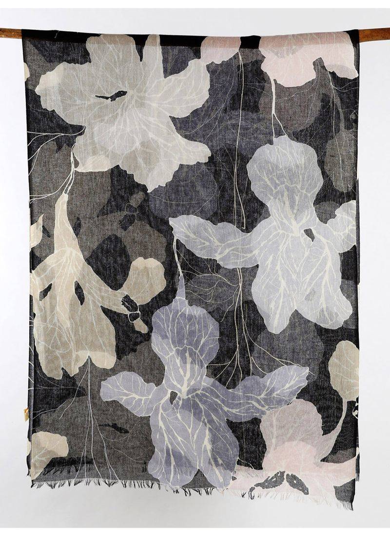 Silk cashmere printed scarf  in black and white