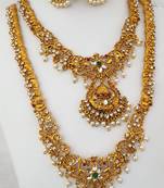 Gold necklace-sets
