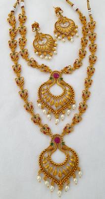 Gold necklace-sets 1