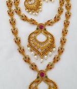 Gold necklace-sets