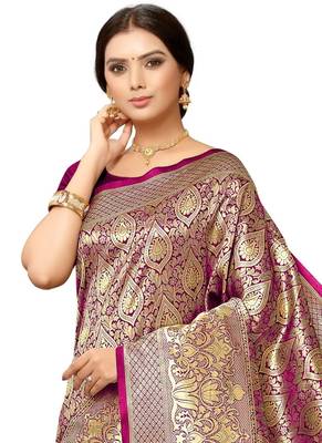 Pink hand woven art silk saree with blouse 2