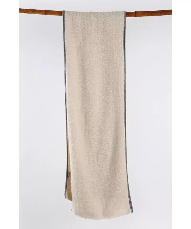 Pure cashmere  handknitted muffler
