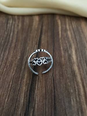 Silver toe-rings 2