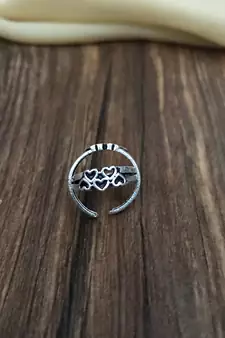 Silver toe-rings