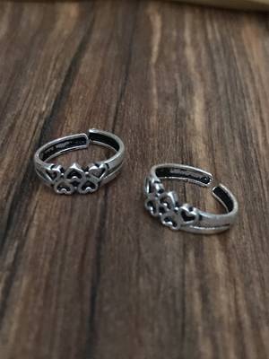 Silver toe-rings 4