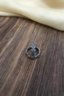 Silver toe-rings