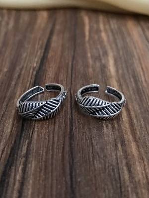 Silver toe-rings 1