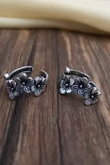 Silver toe-rings