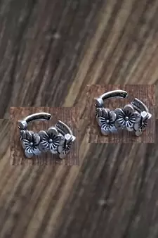 Silver toe-rings