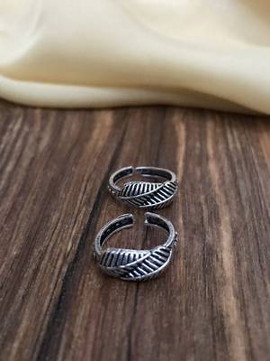 Silver toe-rings 4