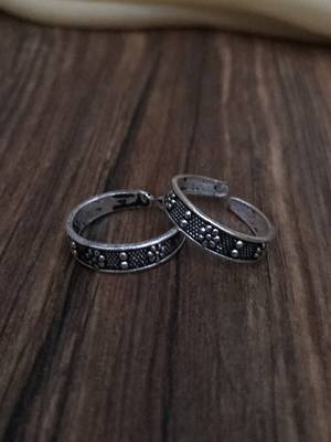 Silver toe-rings 4
