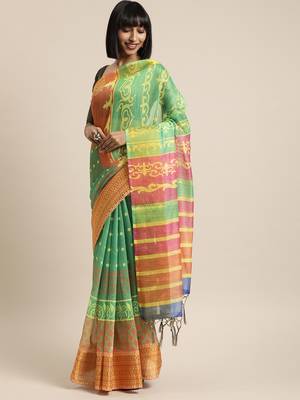 Green printed linen saree with blouse 1