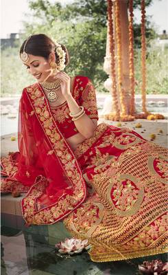 Red embroidered silk semi stitched lehenga 2