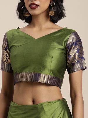 Green woven silk blend saree with blouse 3