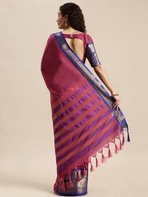 Pink woven silk blend saree with blouse 2