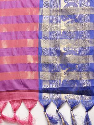 Pink woven silk blend saree with blouse 4