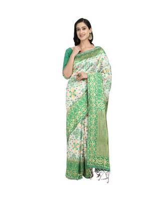 Classiques Red & Green Saree Combos With Blouse (Pack of 2) 2