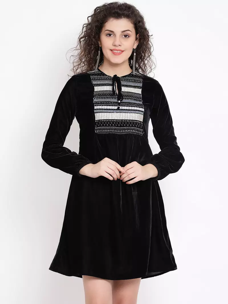 Black Sapphire Ripple Women Velvet Dress