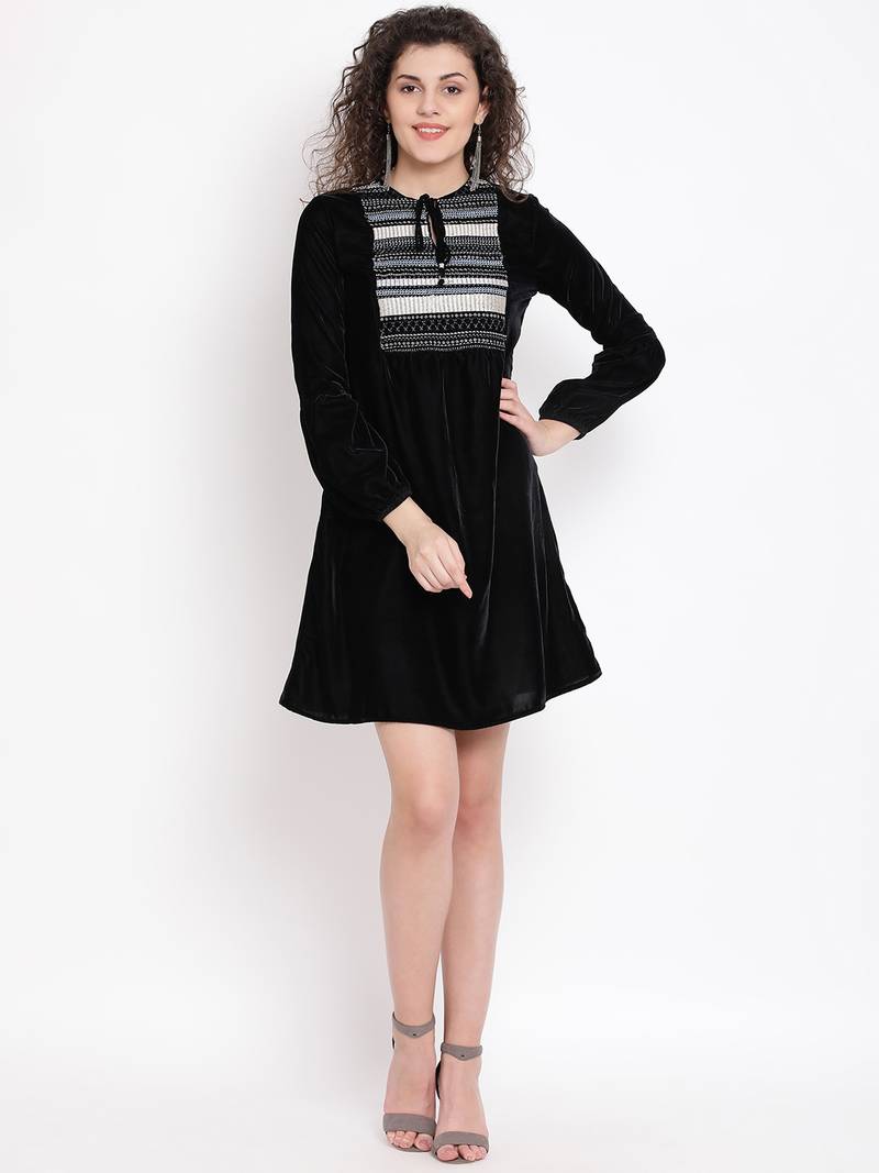 Black Sapphire Ripple Women Velvet Dress