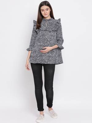 Leafy Cocktail Ruffle Maternity Top 2