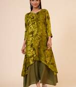 Women's Indian tie n dye Kurti with wooden Button Placket and Cuff