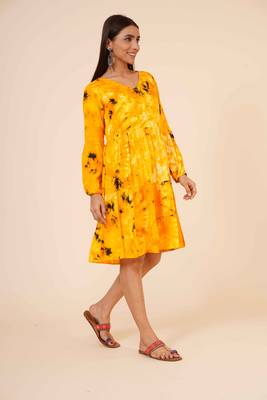 Women's Indian tie n dye Kurti with balloon sleeves 3