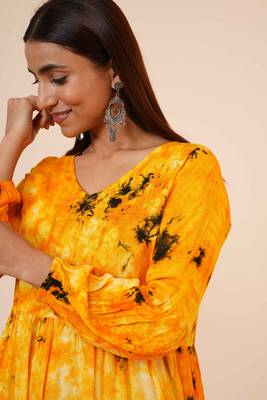 Women's Indian tie n dye Kurti with balloon sleeves 4