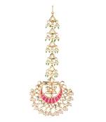 Pink kundan maang-tikka