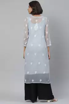 Hand Embroidered Grey Georgette Lucknowi Chikan Women Kurta With Slip