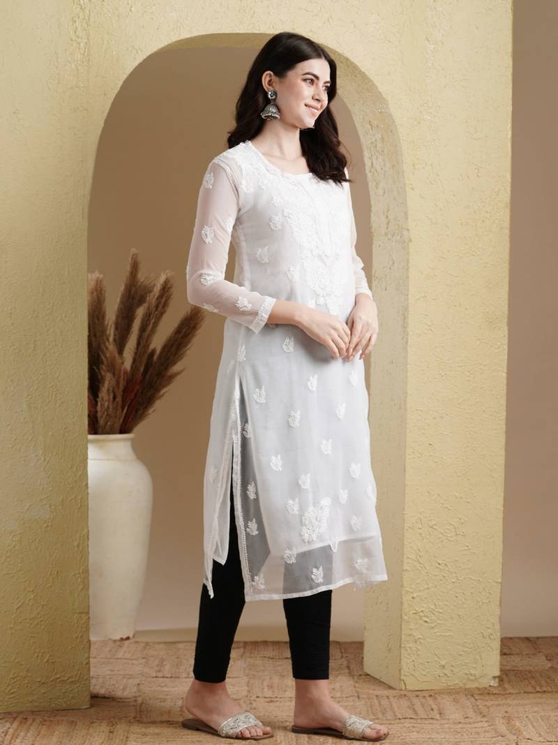 Hand Embroidered White Georgette Lucknowi Chikan Women Kurta With Slip