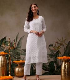 Hand Embroidered White Kota Lucknowi Chikankari Kurta With Slip