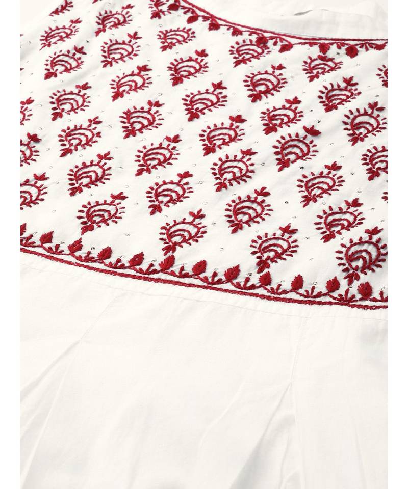 Ada Hand Embroidered White Cotton Lucknowi Chikan Women Kurta With Muqaish Work - A100467