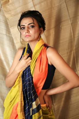 Mustard woven blended cotton saree with blouse 4