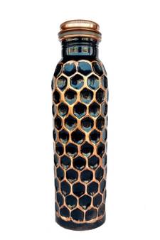 Black,White Diamond Cut Shape Joint Less Pure Copper Water Bottle Capacity 950 ml