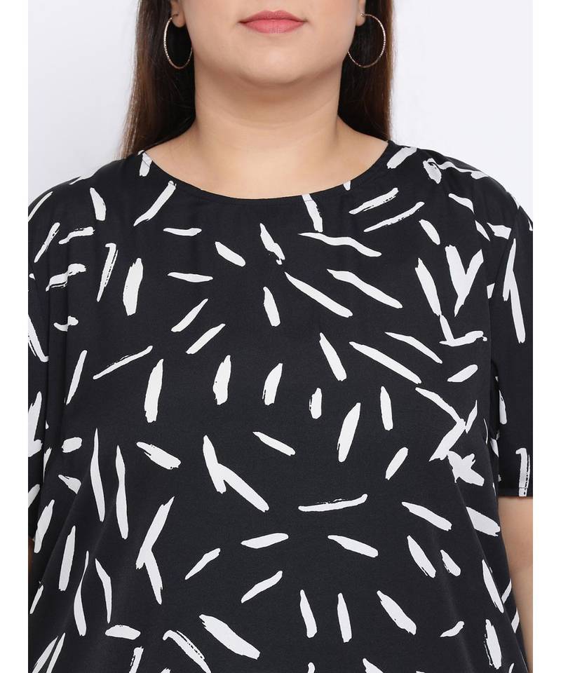 Abstract Tunnel Plus Size Women Top
