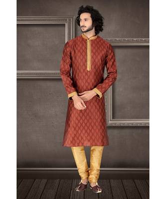 maroon   jaqurd kurta set with  red  running stich embroidery on jabbapatti and collar  and sleeveswith gundi buttons 1