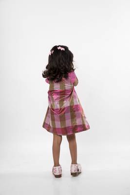 Pink printed polyester kids-frocks 3