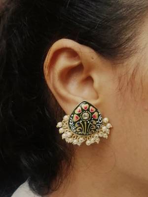 White earrings 3