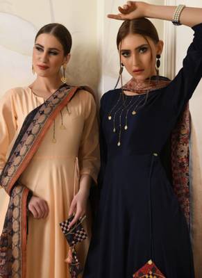 Cream embroidered polyester long-kurtis 2