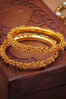 Designer Golden Bunched Pearl Bridal Wedding Bangle Set