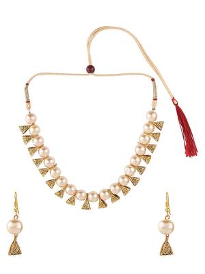 Designer Egyptian Golden Pearl Beaded necklace with matching earrings 1